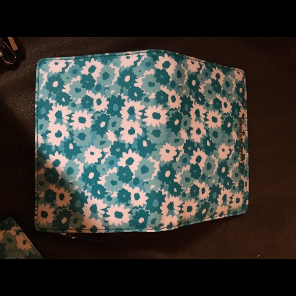 Michael Kors wallet money pieces - Picture 3 of 3